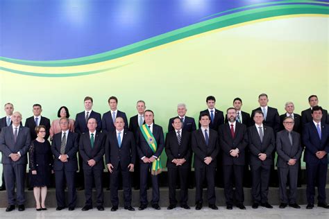 quem são os atuais ministros do brasil